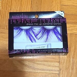 *4 for $20* PURPLE Feather Sugarkiss Eyelashes